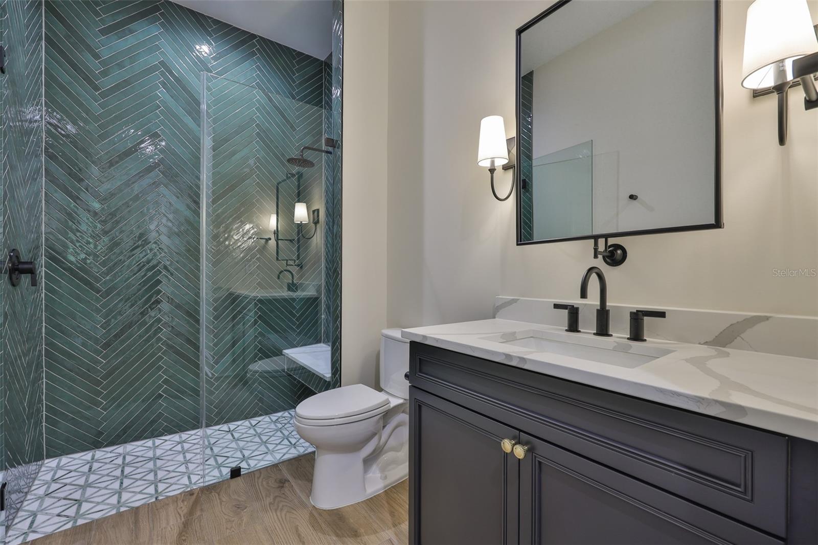 MARYLAND MANOR 2ND UNIT - Residential