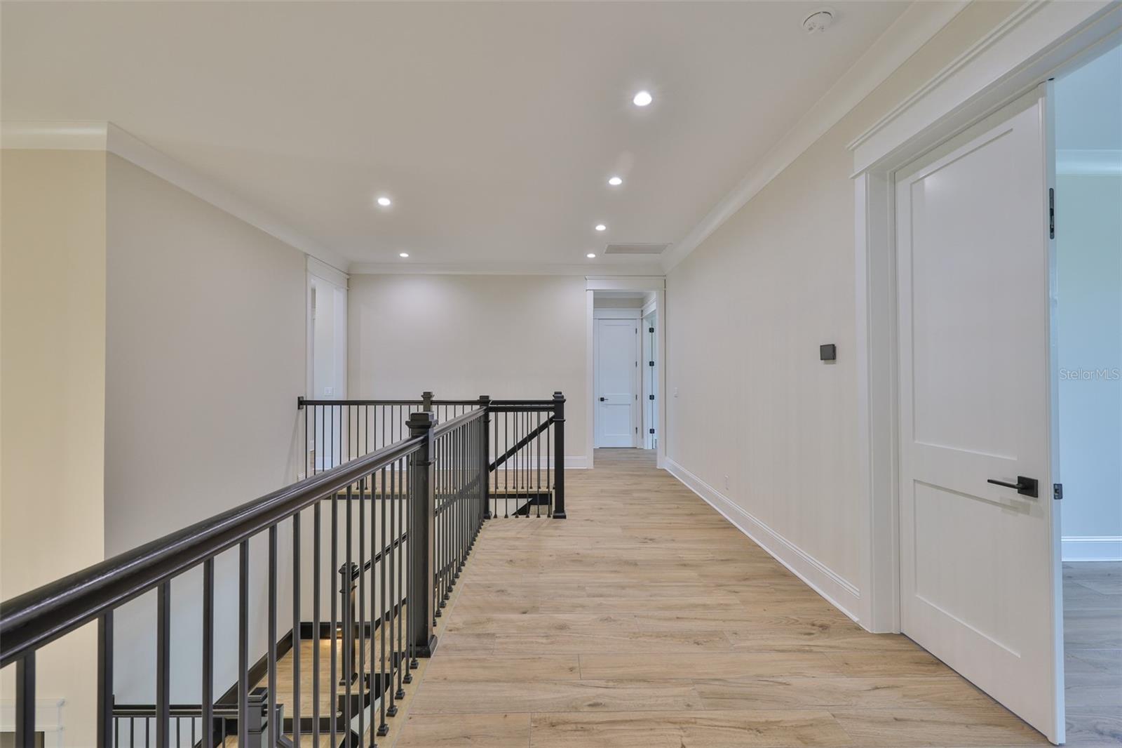 MARYLAND MANOR 2ND UNIT - Residential