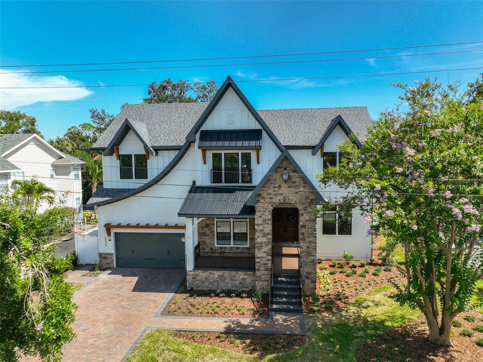 MARYLAND MANOR 2ND UNIT - Residential