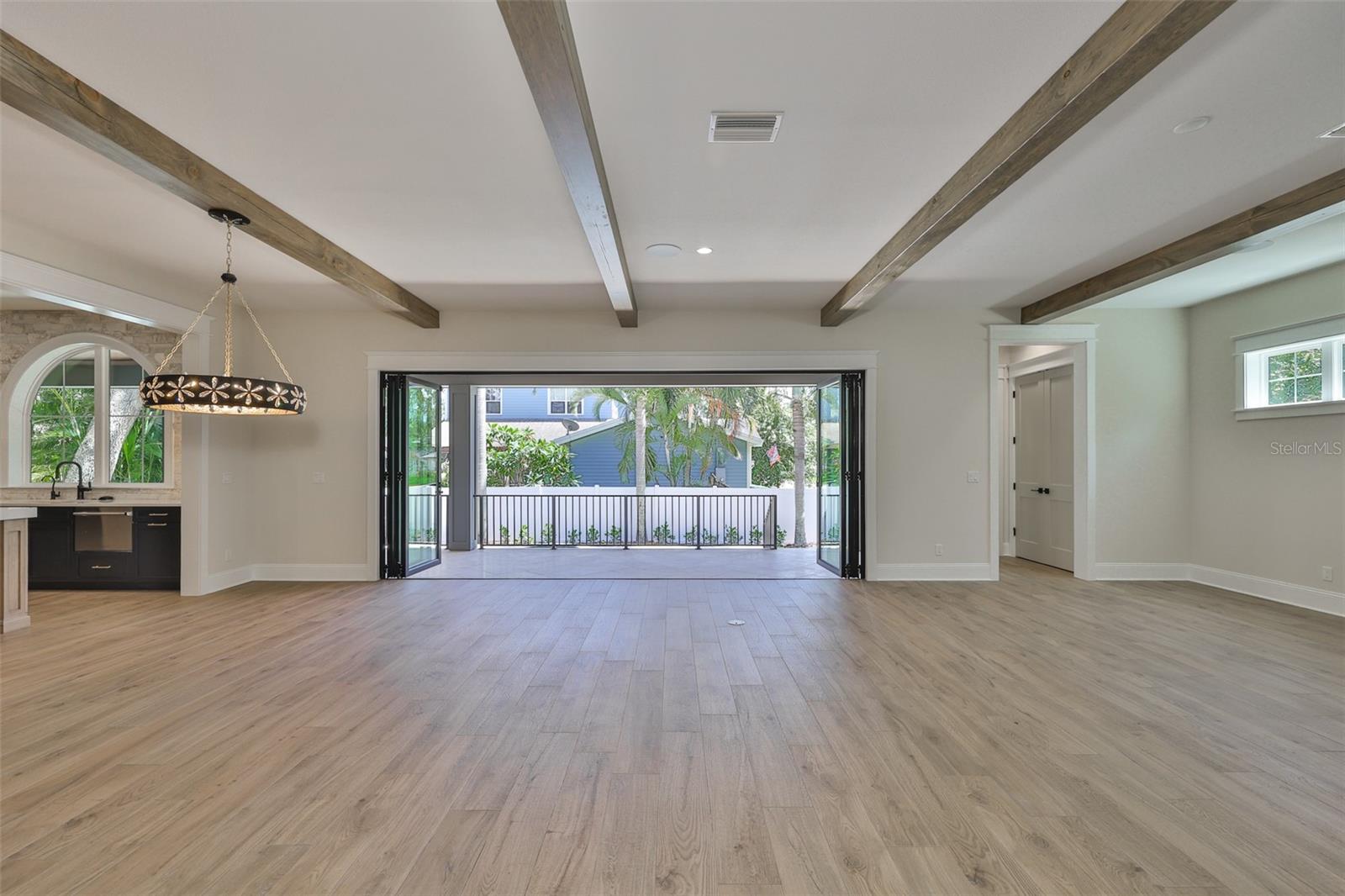 MARYLAND MANOR 2ND UNIT - Residential