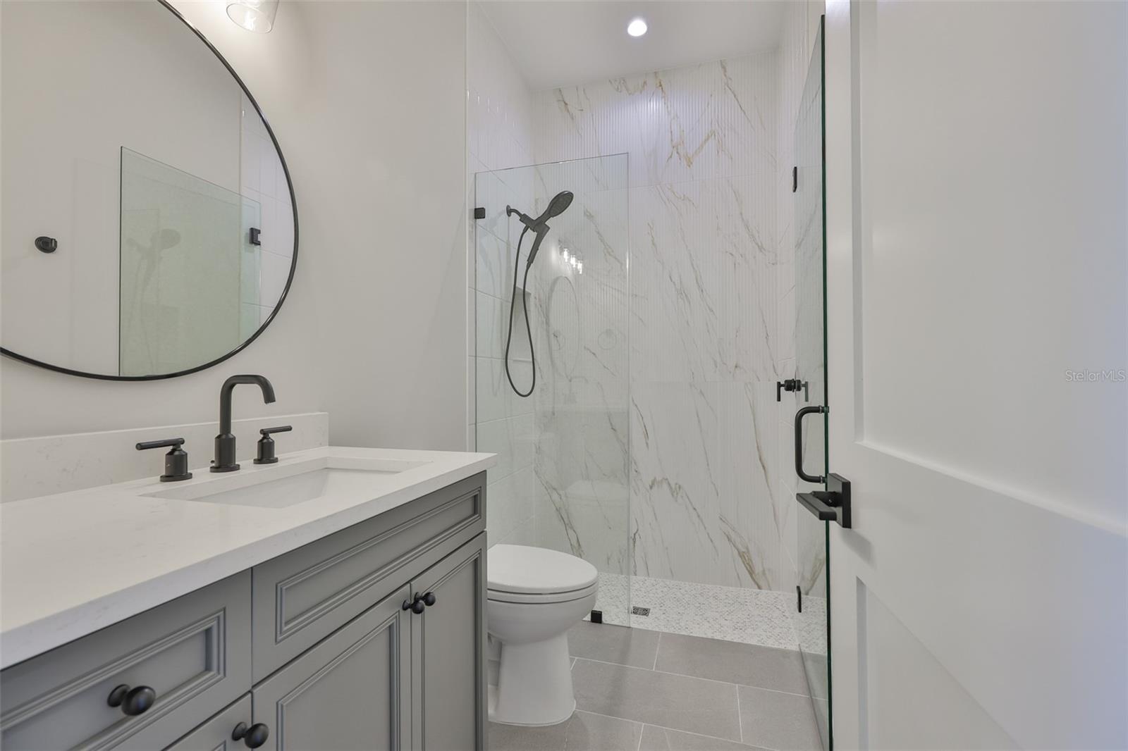 MARYLAND MANOR 2ND UNIT - Residential