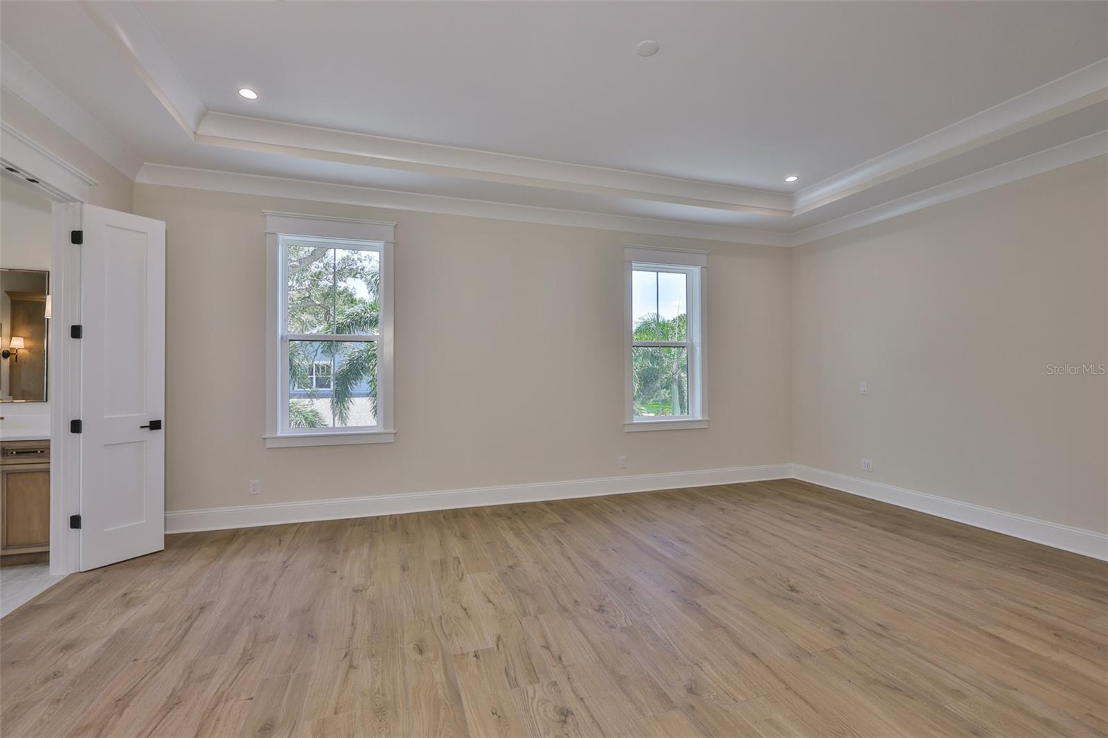 MARYLAND MANOR 2ND UNIT - Residential