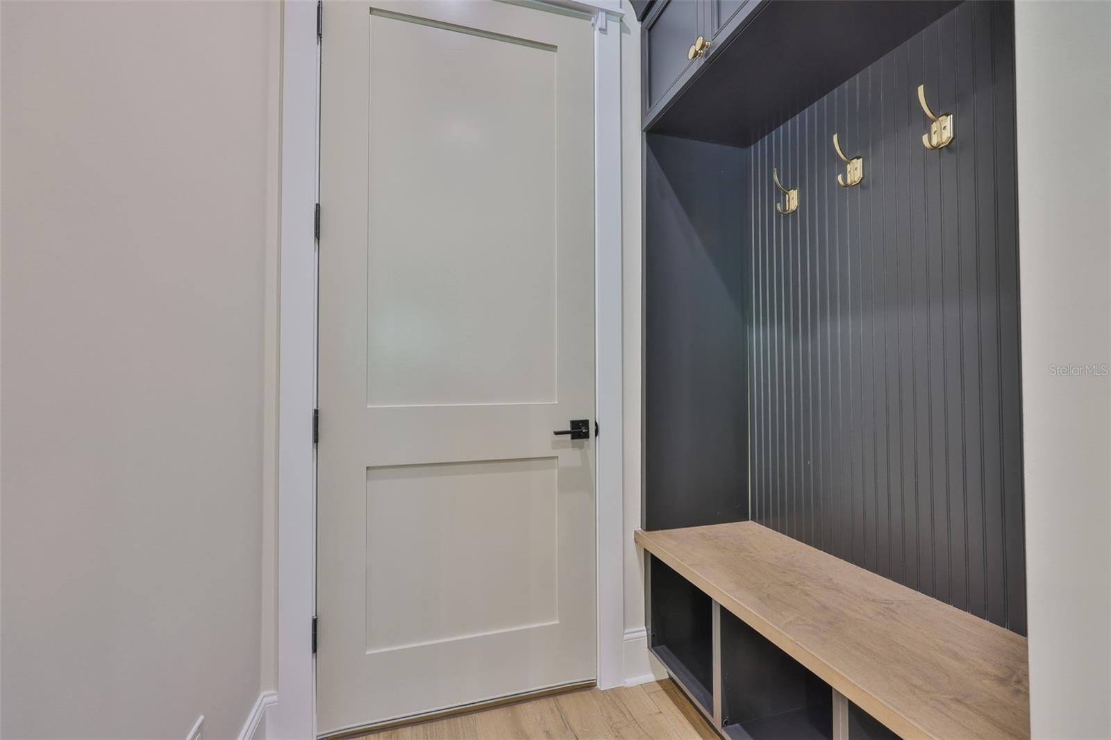 MARYLAND MANOR 2ND UNIT - Residential