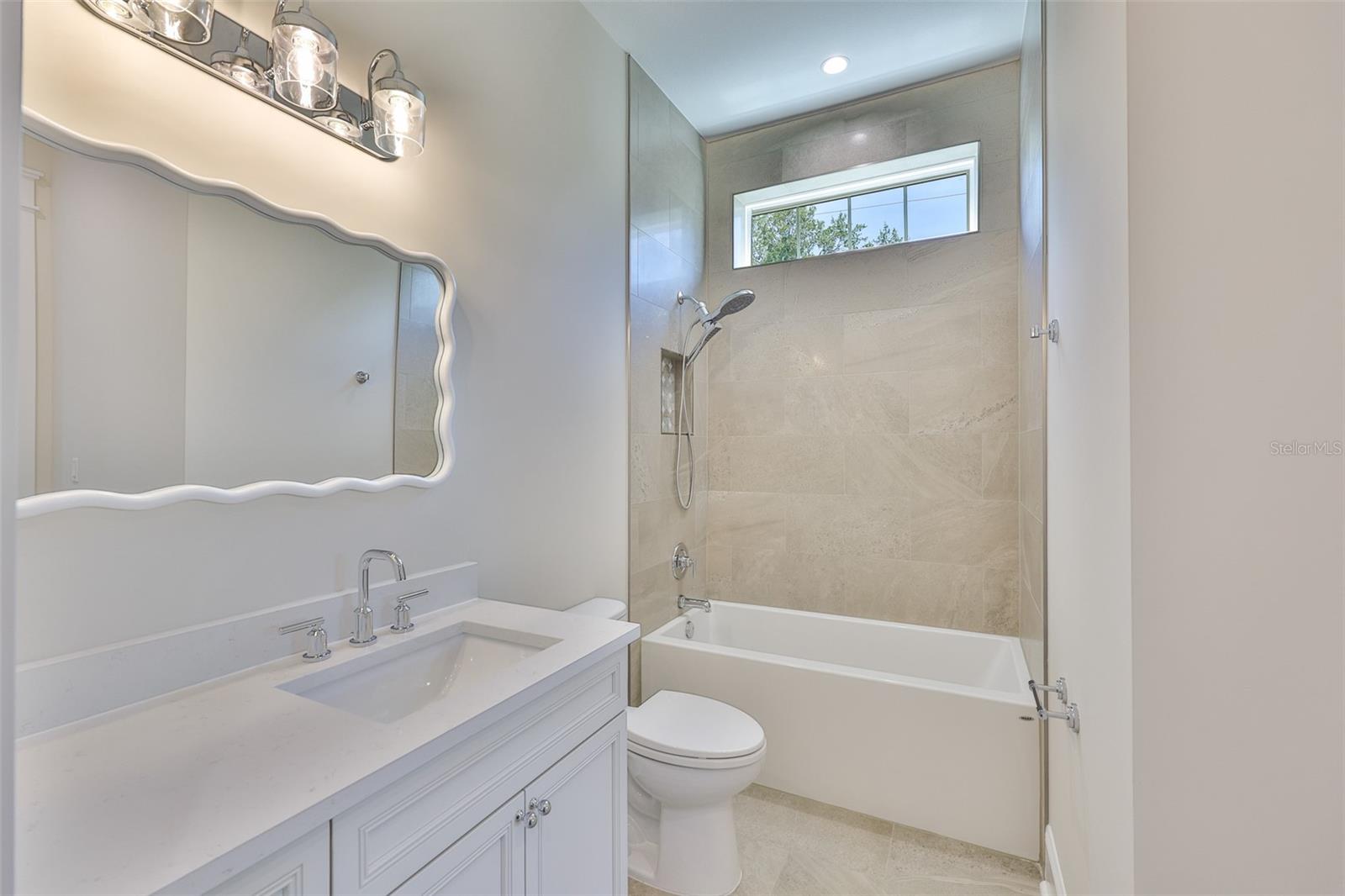 MARYLAND MANOR 2ND UNIT - Residential