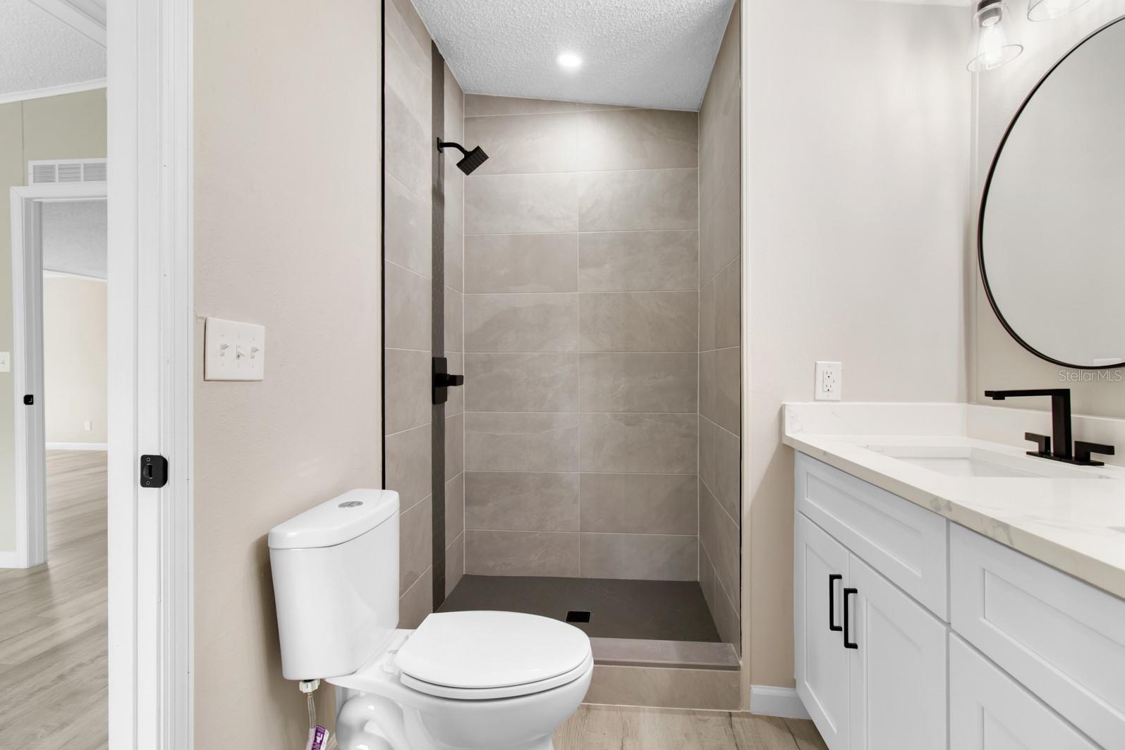 BROADMOOR - Residential