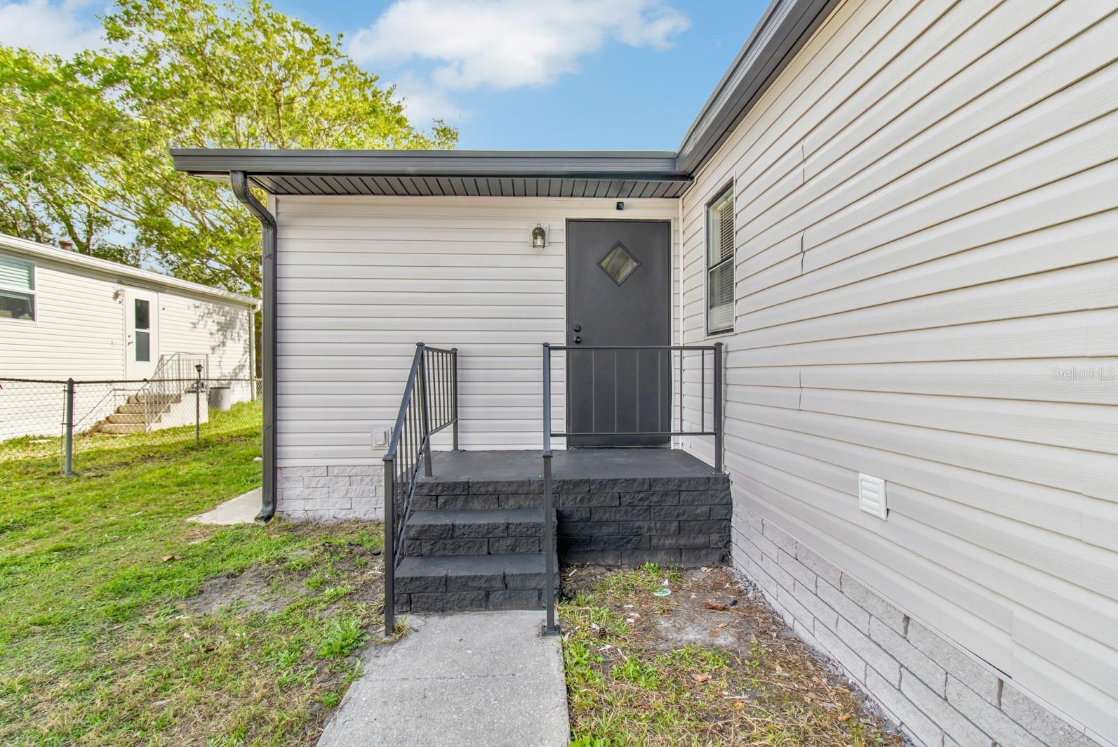 BROADMOOR - Residential