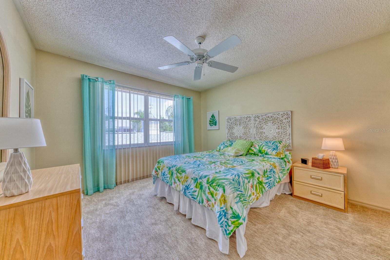 SHEFFIELD GREENE - Residential Lease