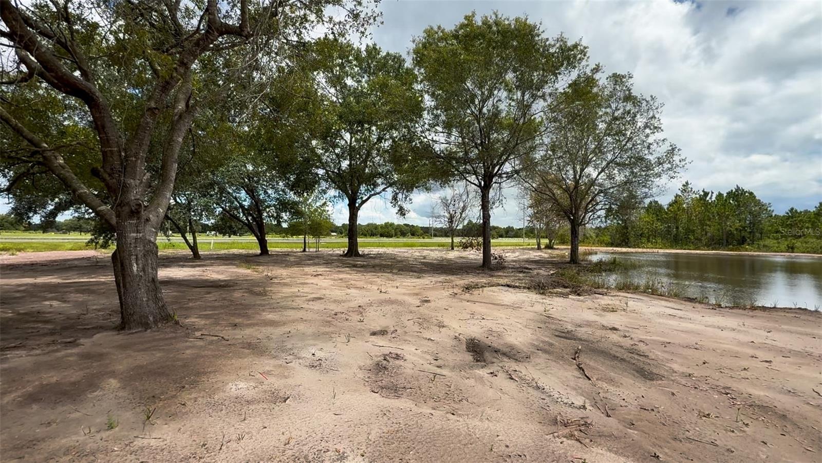 LAKE HAVEN ACRES - Land