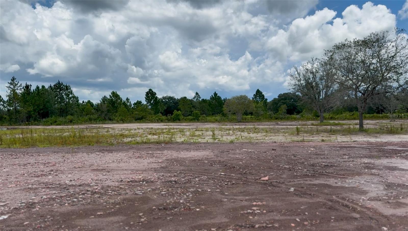 LAKE HAVEN ACRES - Land