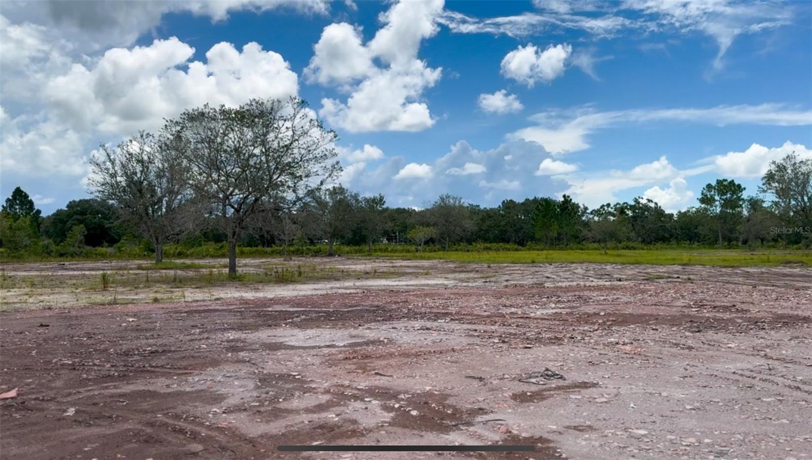 LAKE HAVEN ACRES - Land