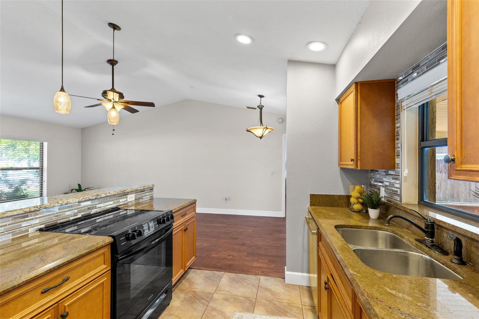 ALAFAYA WOODS PH 08 - Residential