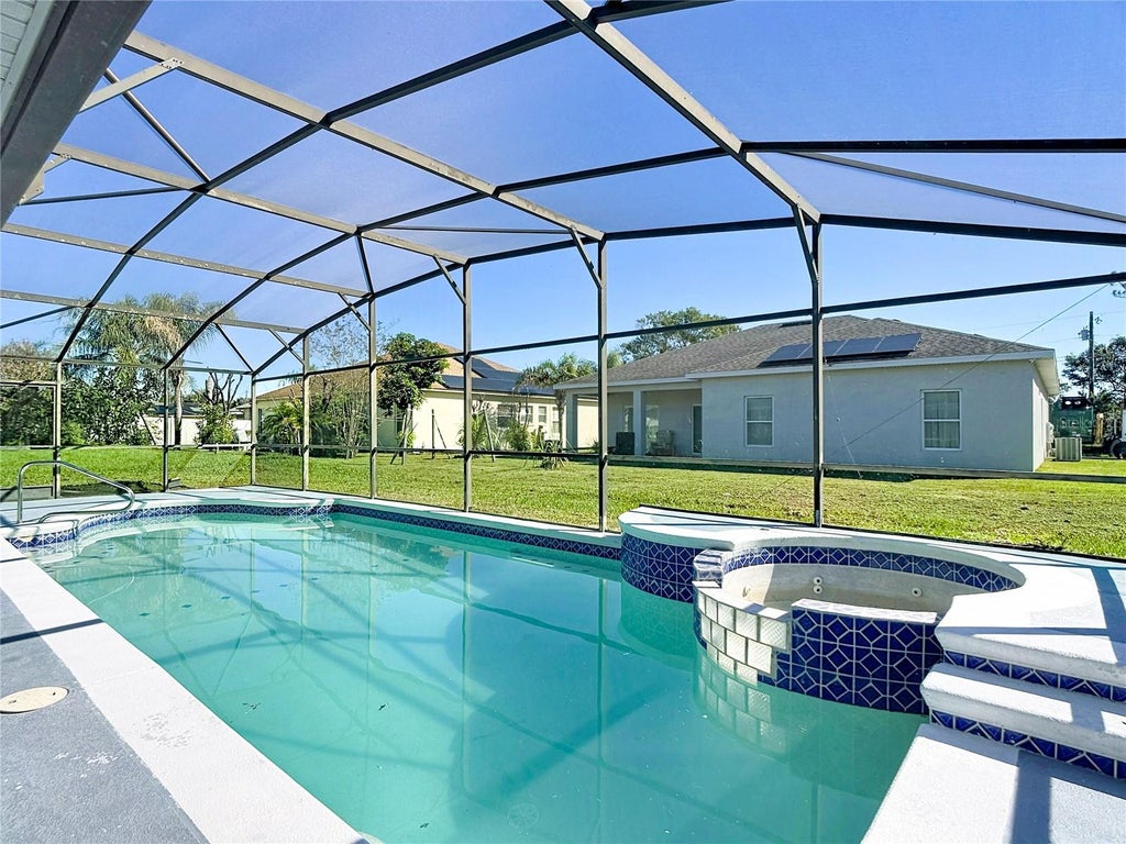 Photo of 940 Stockport Drive, Kissimmee, FL 34758 (MLS # O6451035)