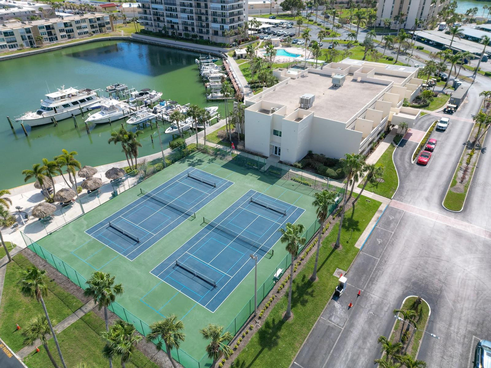 BAY ISLAND GROUP 11 - Residential Lease