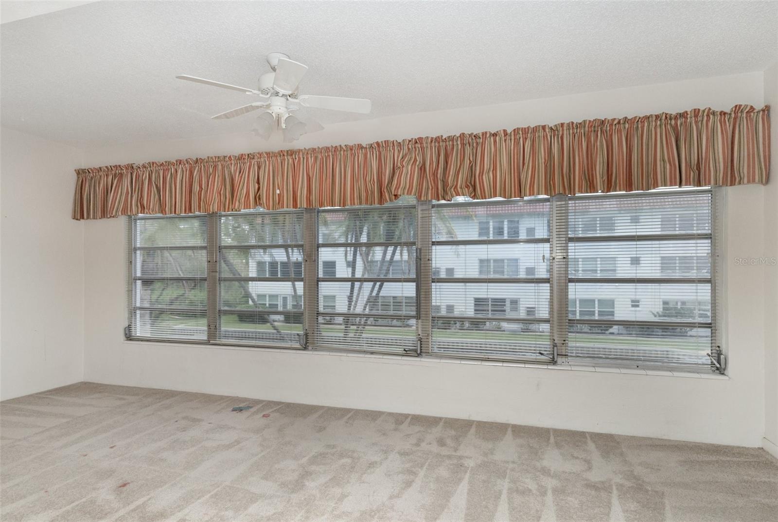 ORCHID SPGS VILL 100 CONDOMINIUM - Residential