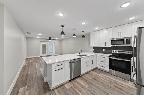 Tiny photo for 32635 Vista Avenue, Leesburg, FL 34788 (MLS # G5112348)