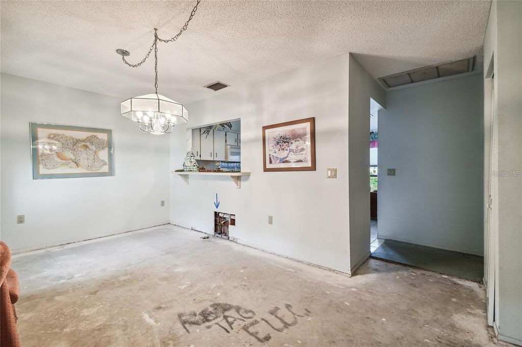 Photo of 103 Lakeside Colony Drive, Tarpon Springs, FL 34689 (MLS # TB8447015)