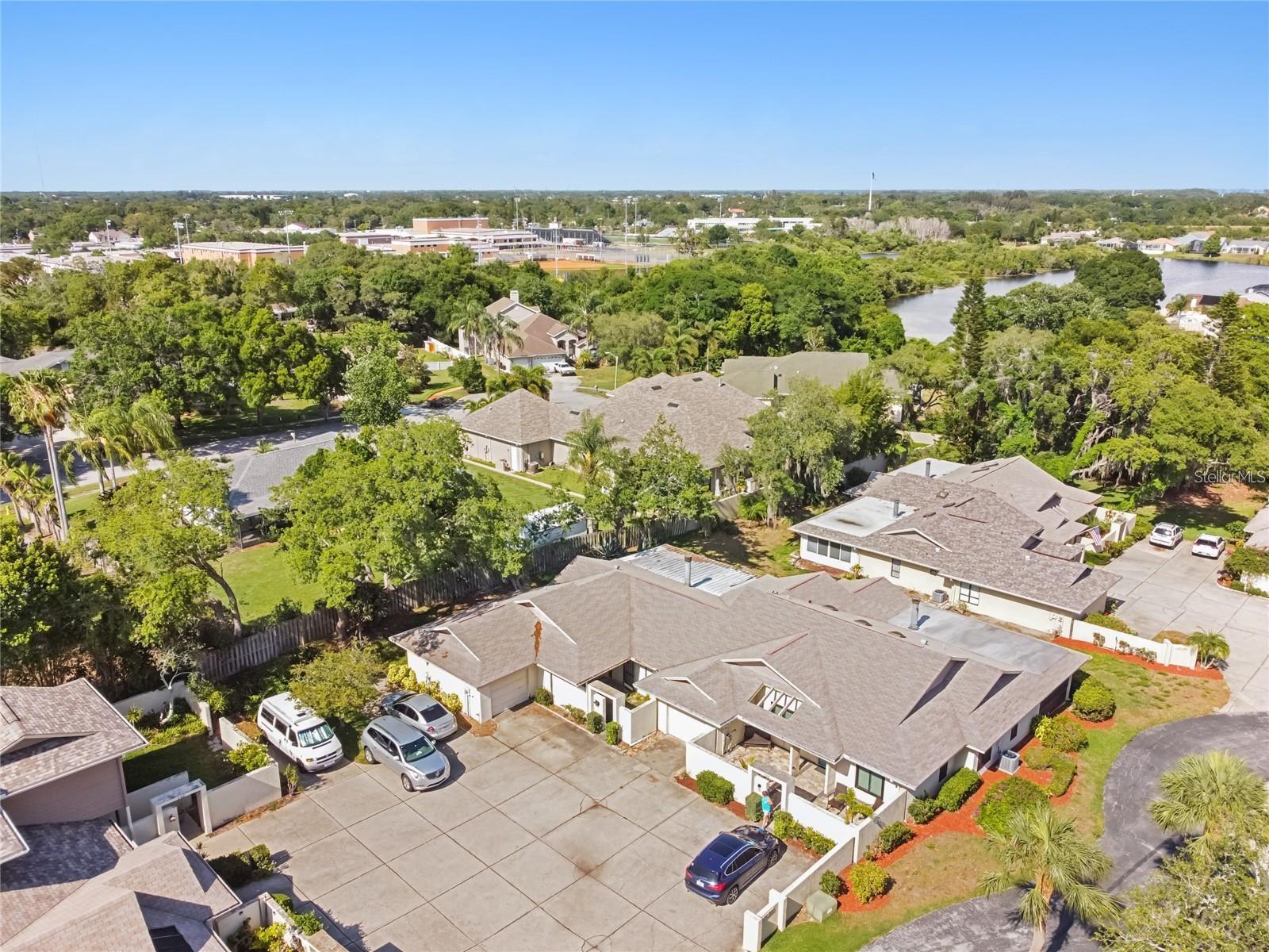 LAKESIDE COLONY - Residential