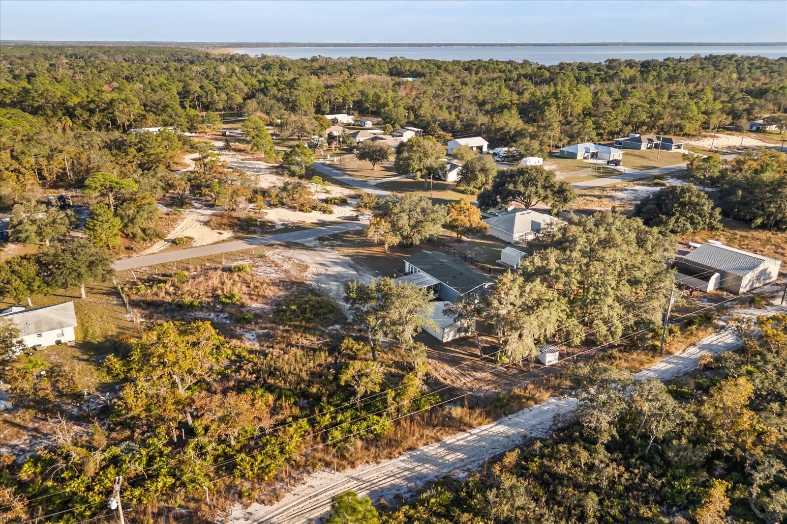 WALK IN WATER LAKE ESTATES PH 05 - Residential