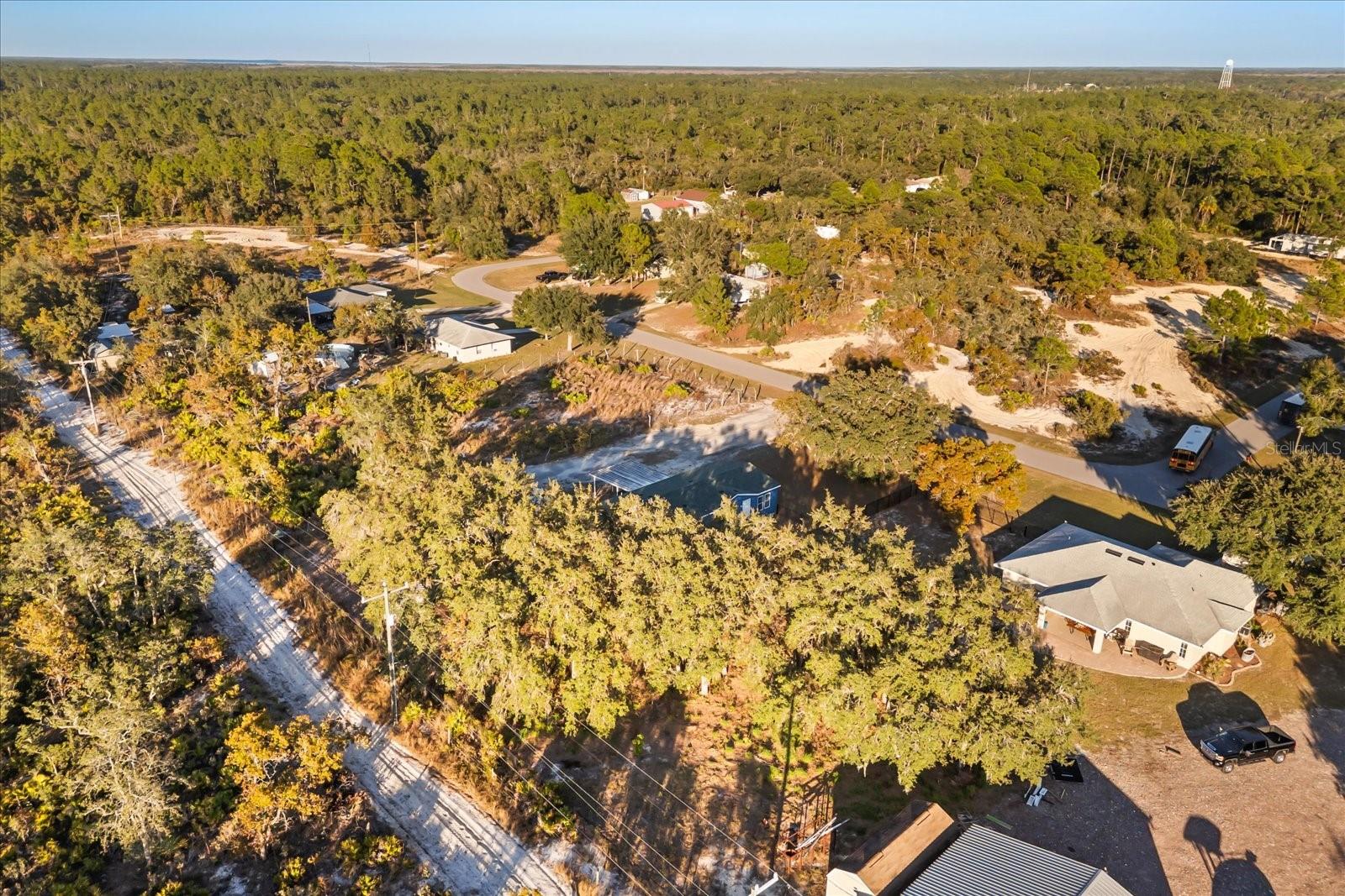 WALK IN WATER LAKE ESTATES PH 05 - Residential