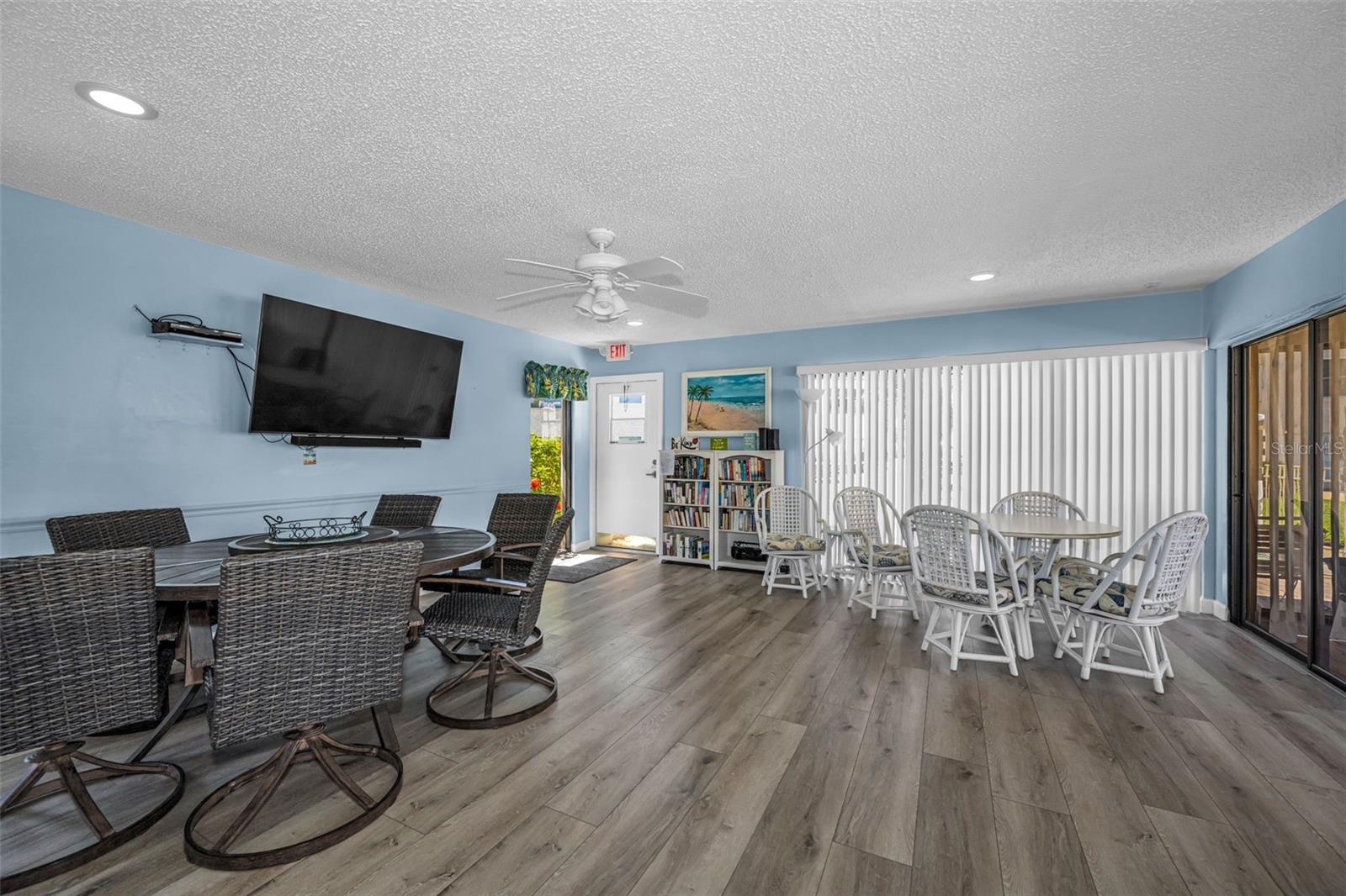 GARDENS THE CONDO - Residential