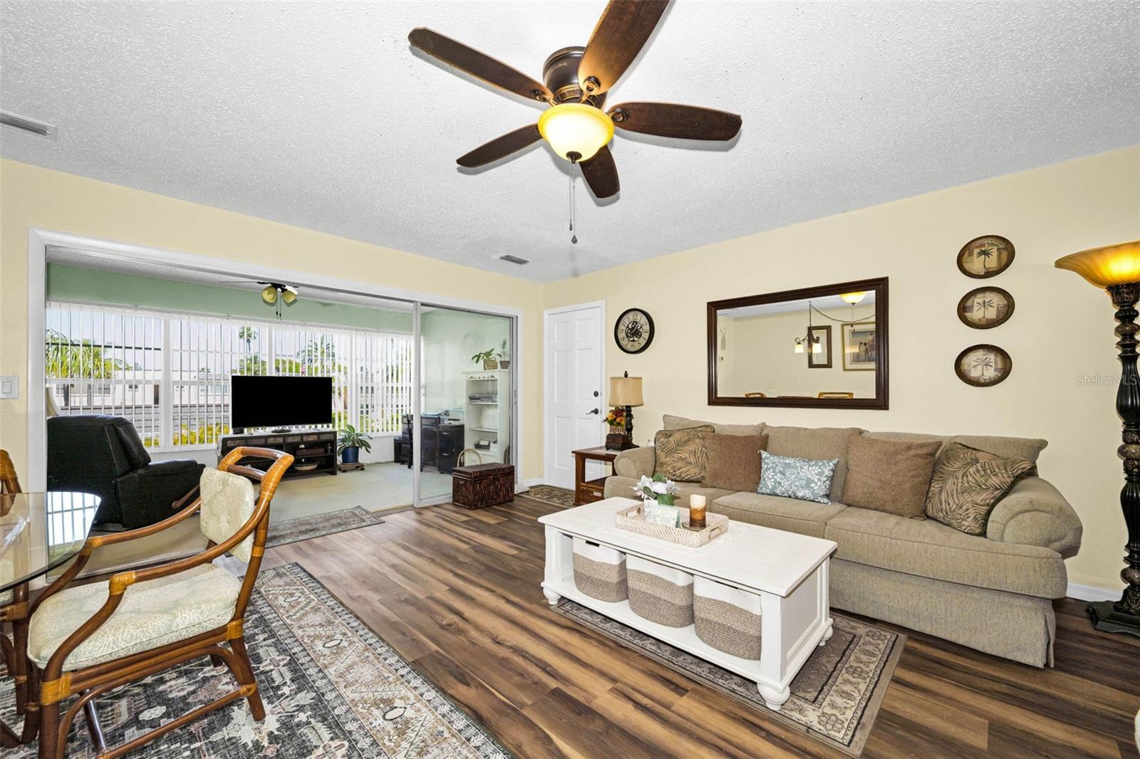 GARDENS THE CONDO - Residential