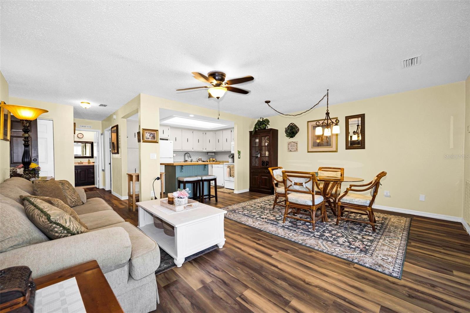 GARDENS THE CONDO - Residential