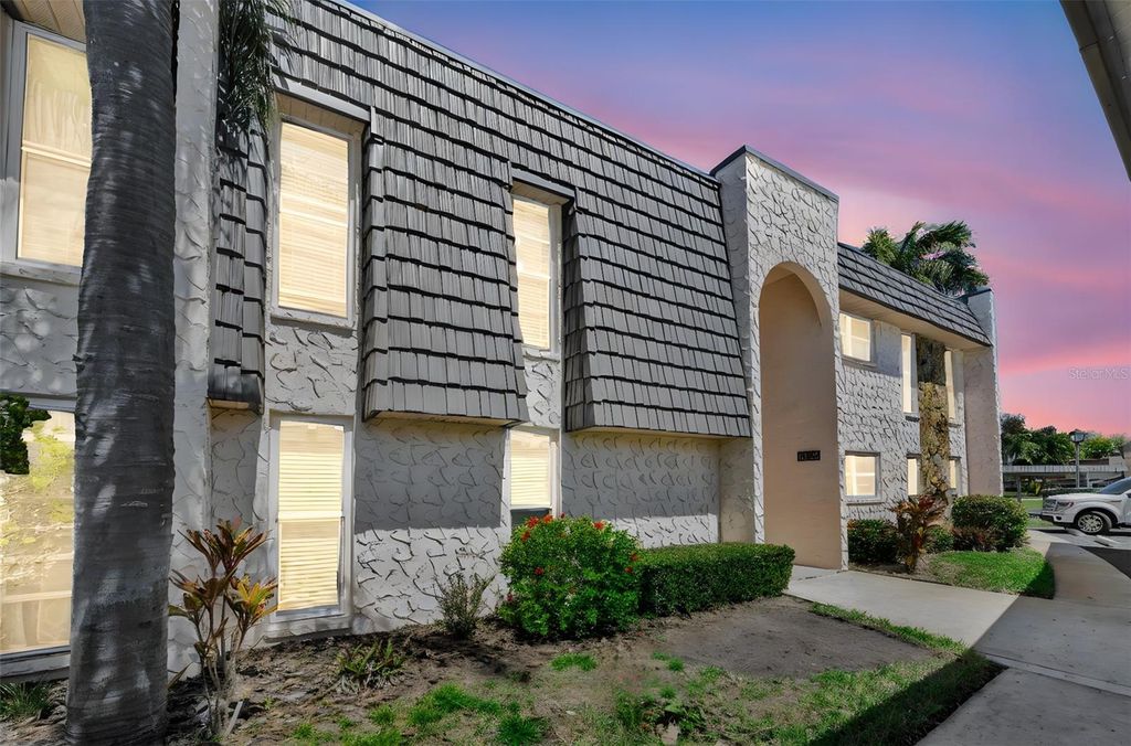 Photo of 219 Elmwood Circle #219, Seminole, FL 33777 (MLS # TB8489082)