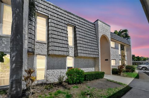 Photo of 219 Elmwood Circle #219, Seminole, FL 33777 (MLS # TB8489082)