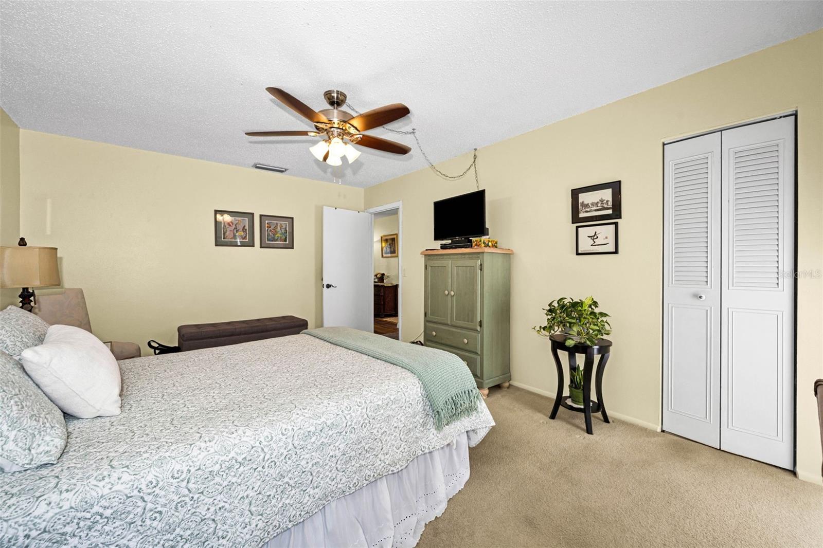 GARDENS THE CONDO - Residential