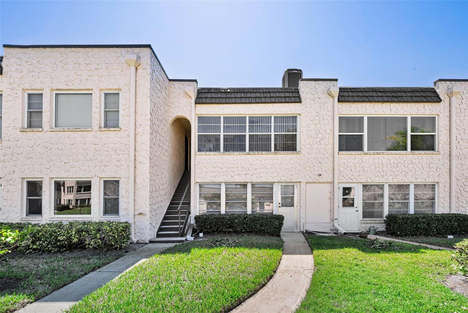 GARDENS THE CONDO - Residential