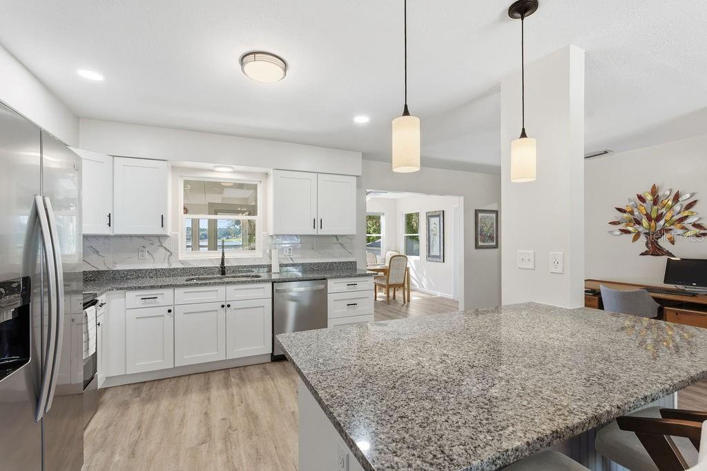 RAINBOW LAKES ESTATE - Residential