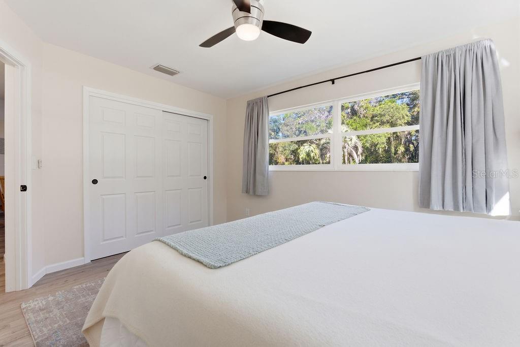 RAINBOW LAKES ESTATE - Residential