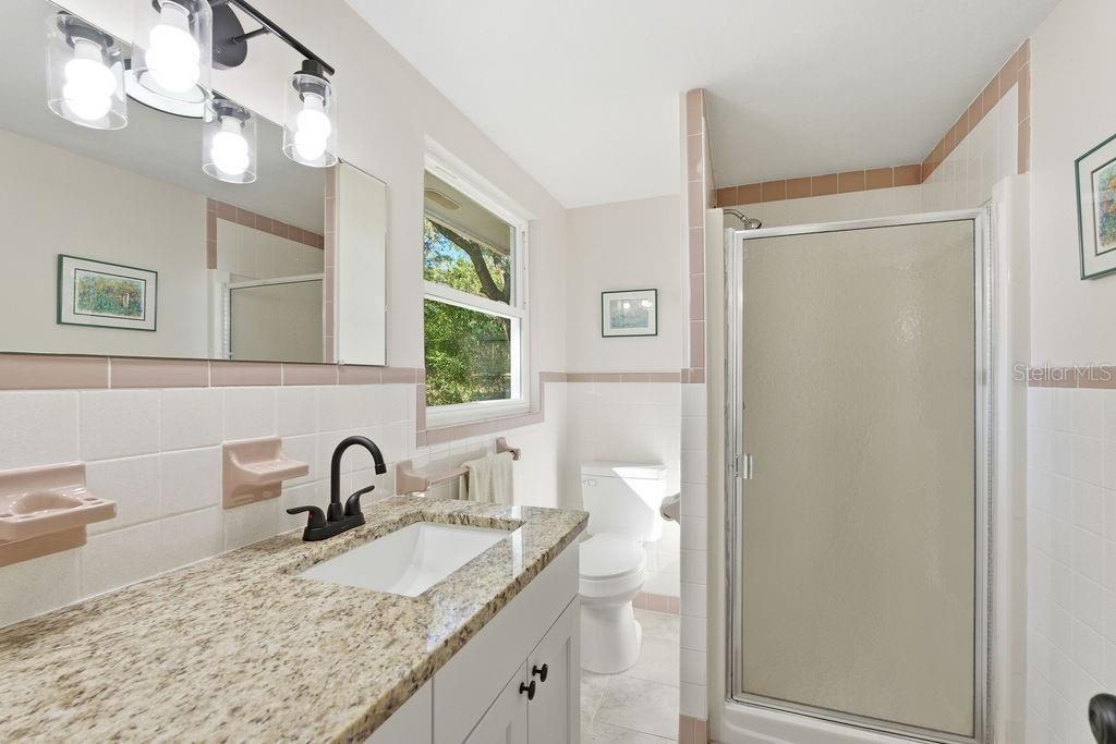 RAINBOW LAKES ESTATE - Residential