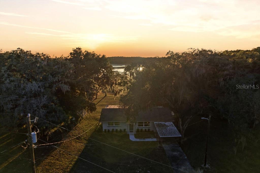 RAINBOW LAKES ESTATE - Residential