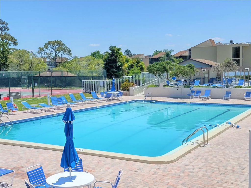 Photo of 650 Bird Bay Drive E #105, Venice, FL 34285 (MLS # N6143289)