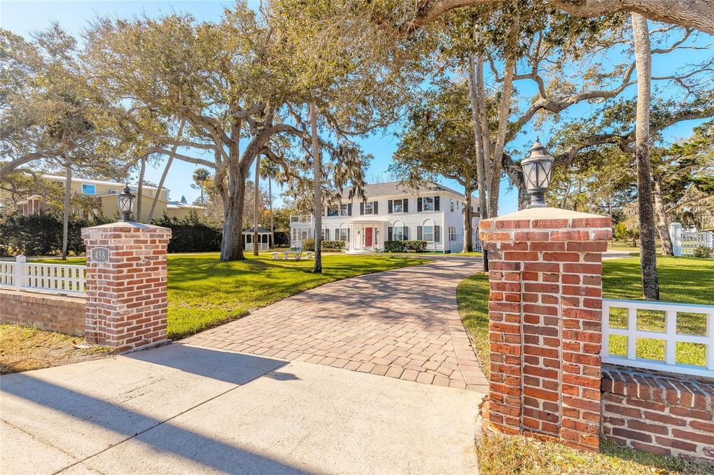 Photo of 458 S Beach Street, Ormond Beach, FL 32174 (MLS # FC316790)