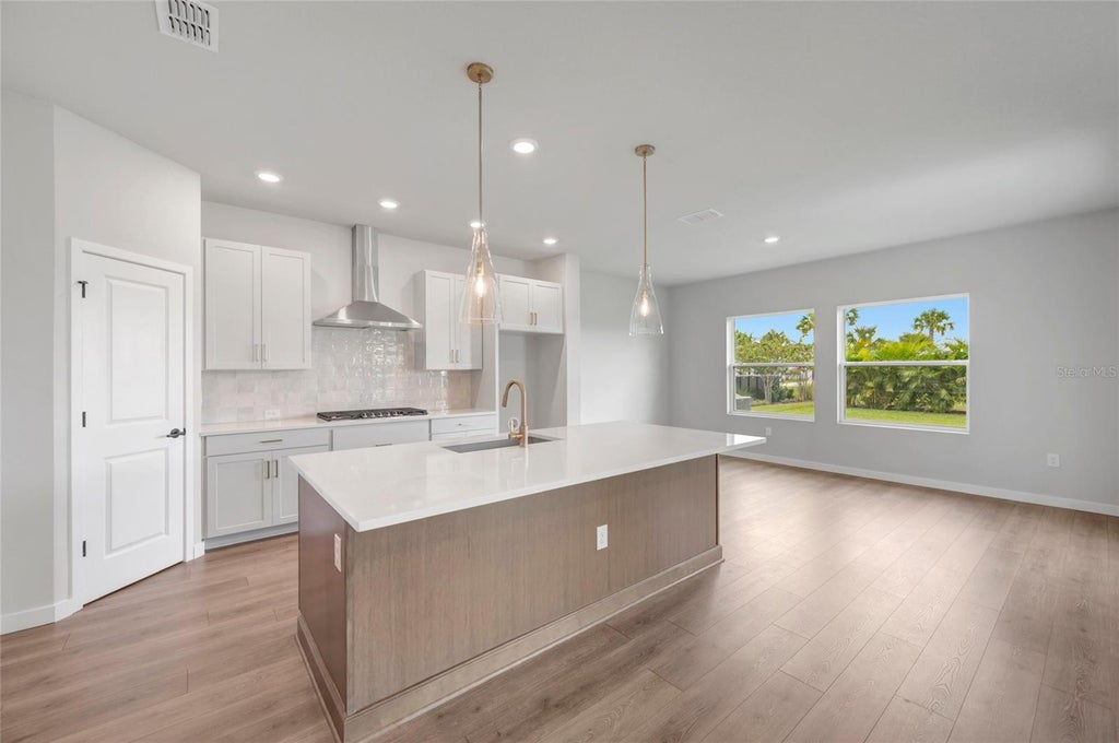 Photo of 5182 Creek Sand Drive, Apollo Beach, FL 33572 (MLS # TB8501851)