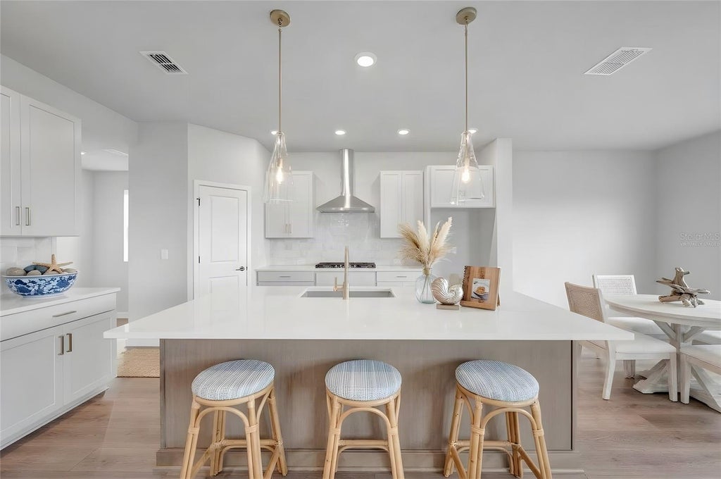 Photo of 5182 Creek Sand Drive, Apollo Beach, FL 33572 (MLS # TB8501851)