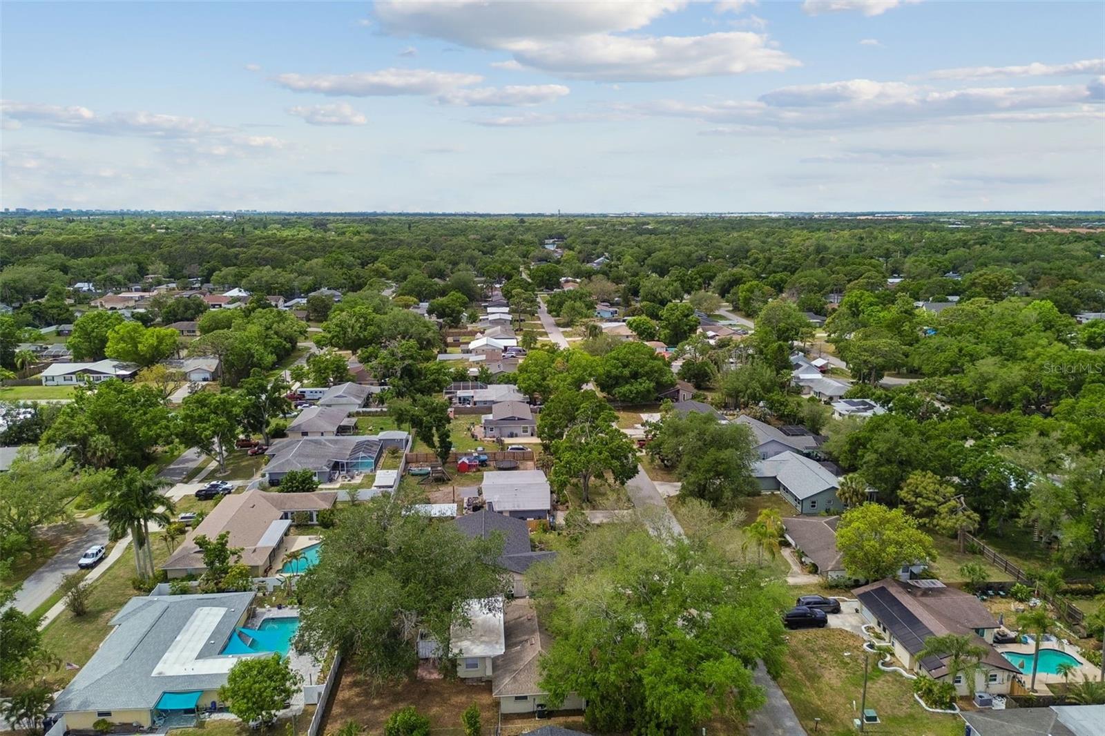 DE SOTO LAKES - Residential