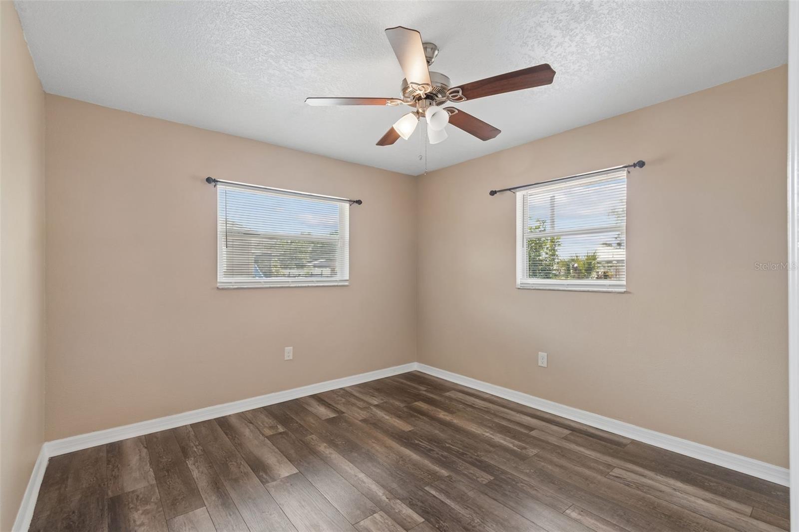 DE SOTO LAKES - Residential