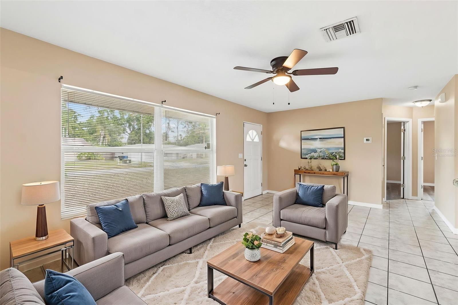 DE SOTO LAKES - Residential