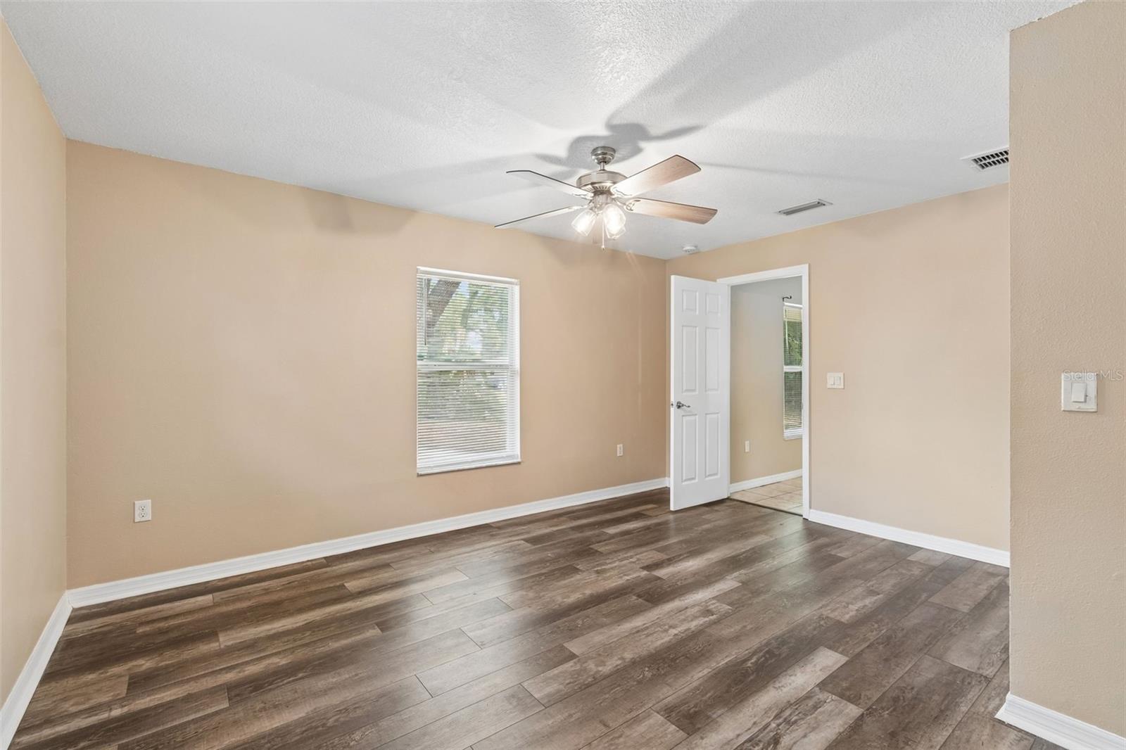 DE SOTO LAKES - Residential