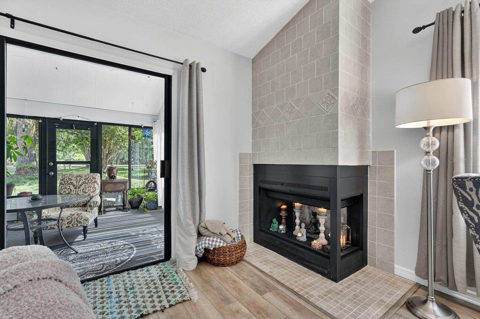 PELICAN BAY PH 04 UNIT 01 - Residential