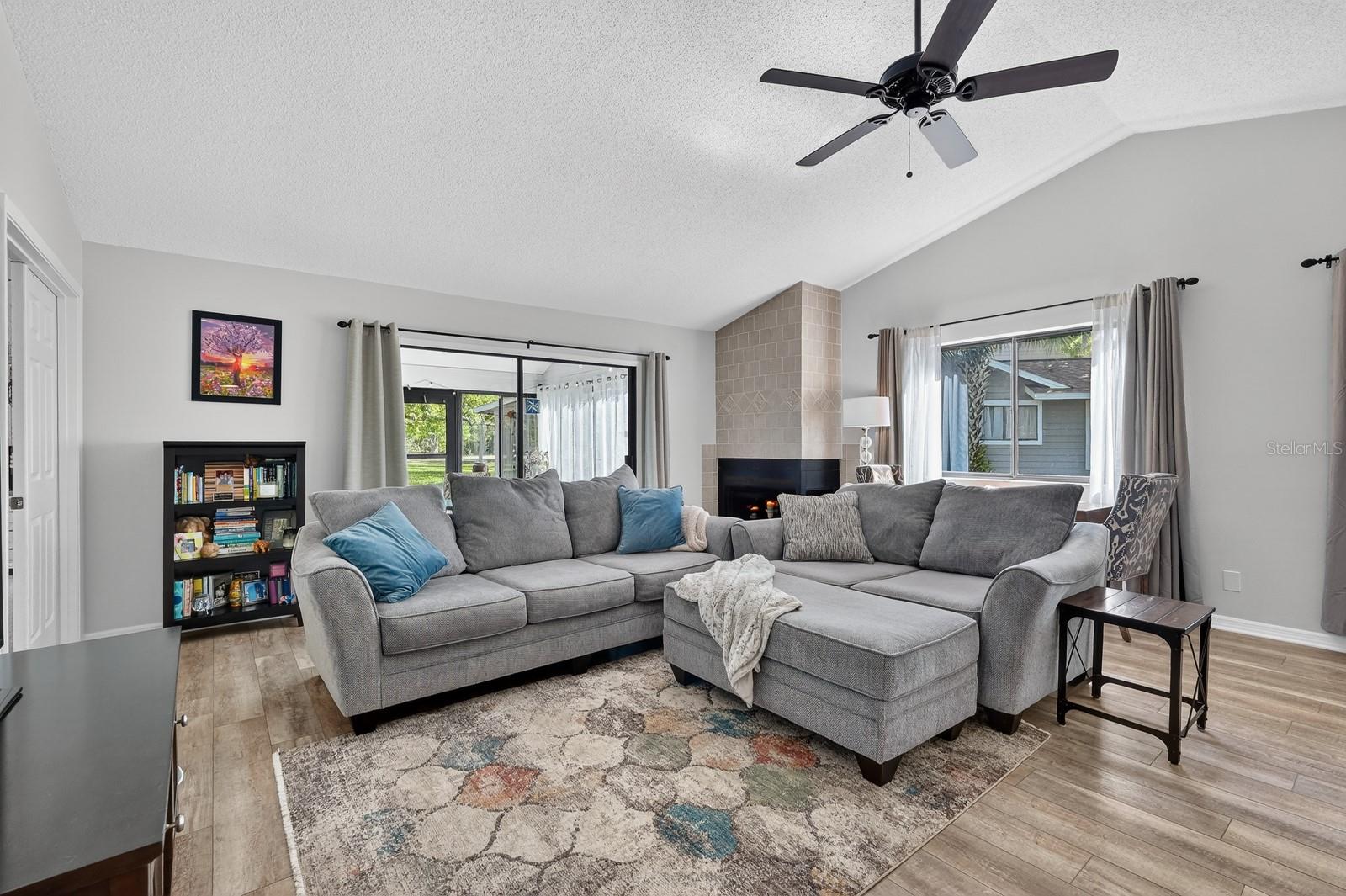 PELICAN BAY PH 04 UNIT 01 - Residential