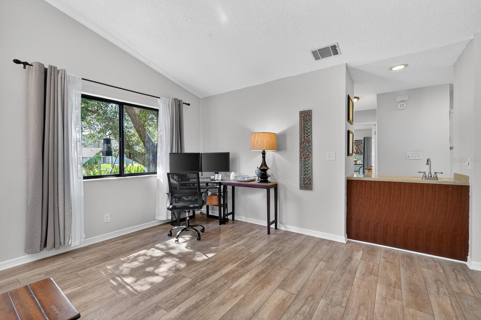 PELICAN BAY PH 04 UNIT 01 - Residential