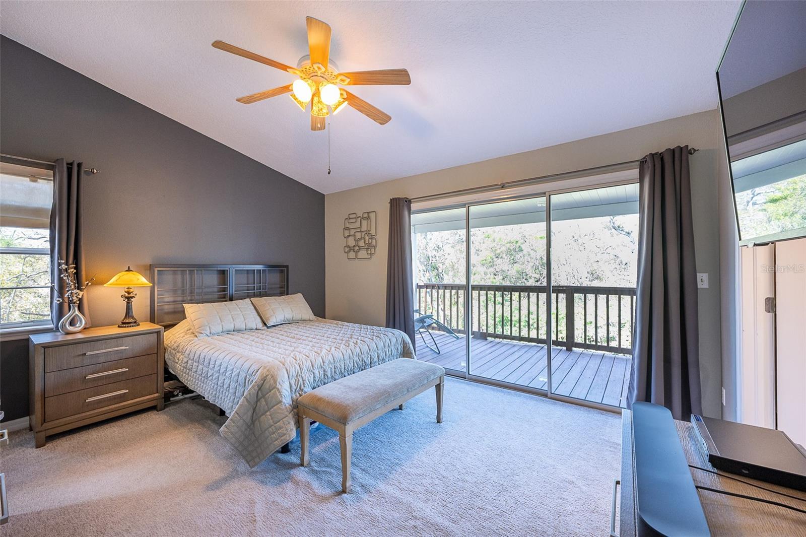 RYANS WOODS - Residential