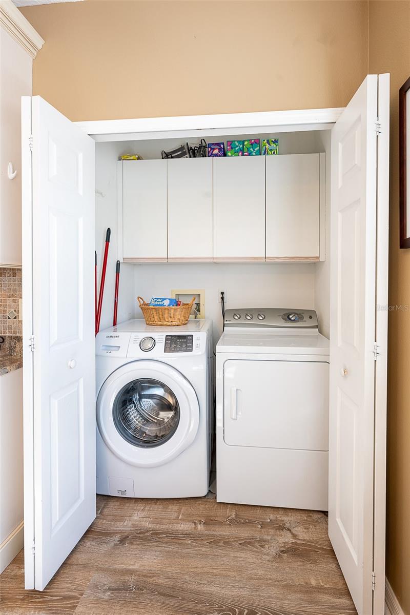 RYANS WOODS - Residential