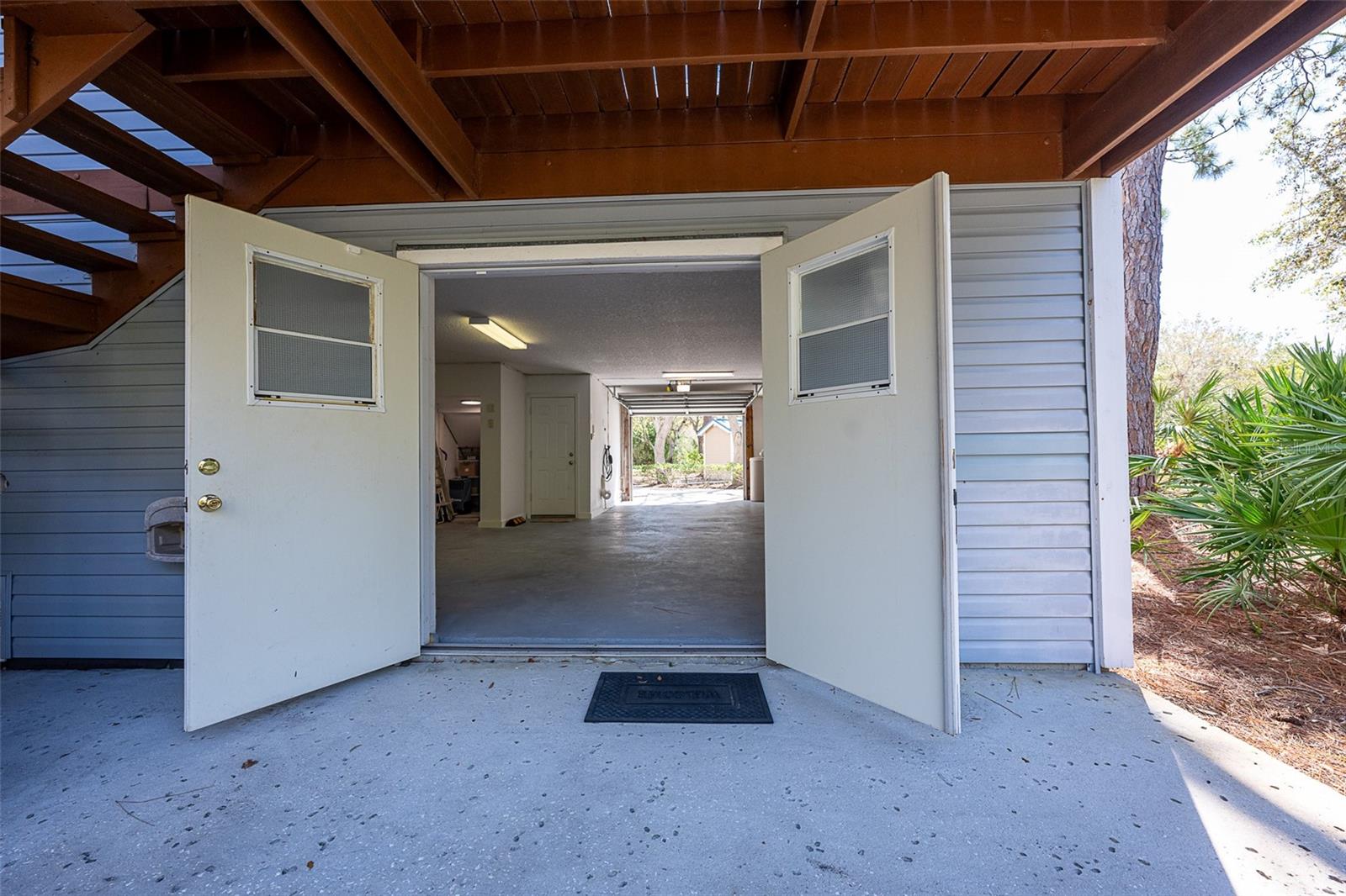 RYANS WOODS - Residential