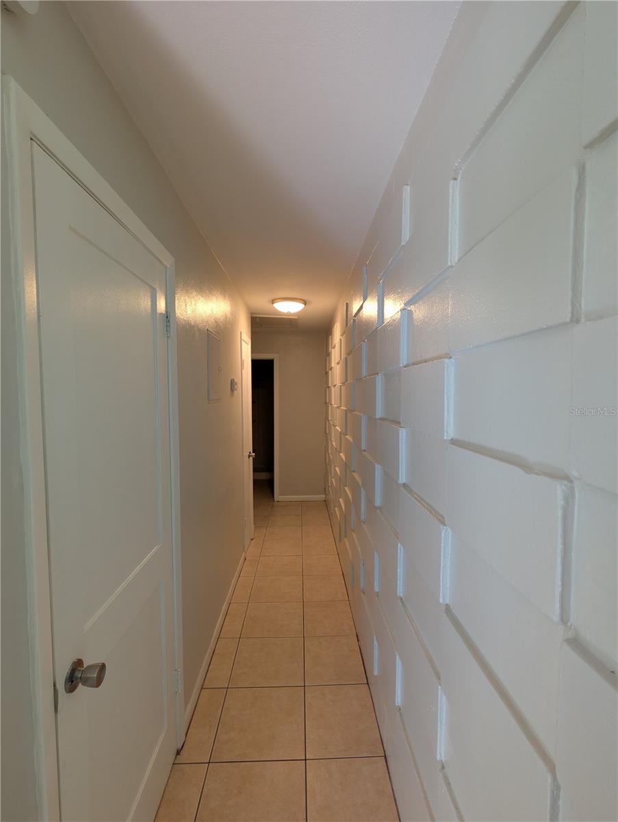 OAK HILL - Residential Lease