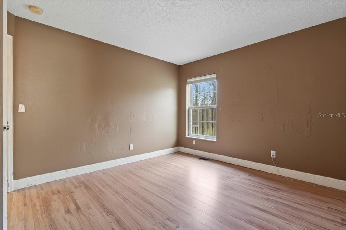 KINGSFIELD PH V - Residential